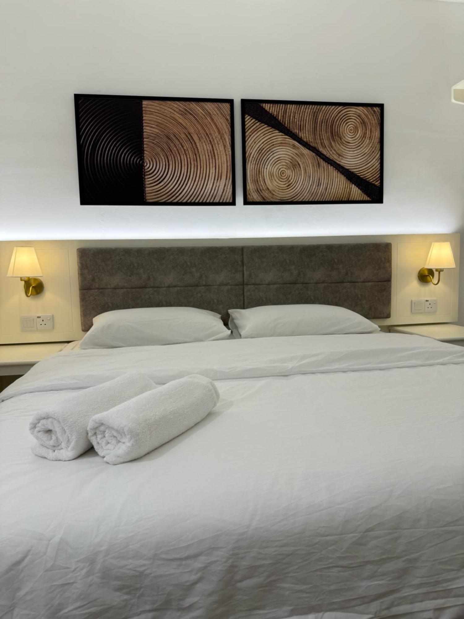 52 The Grace Hotel Muar Extérieur photo