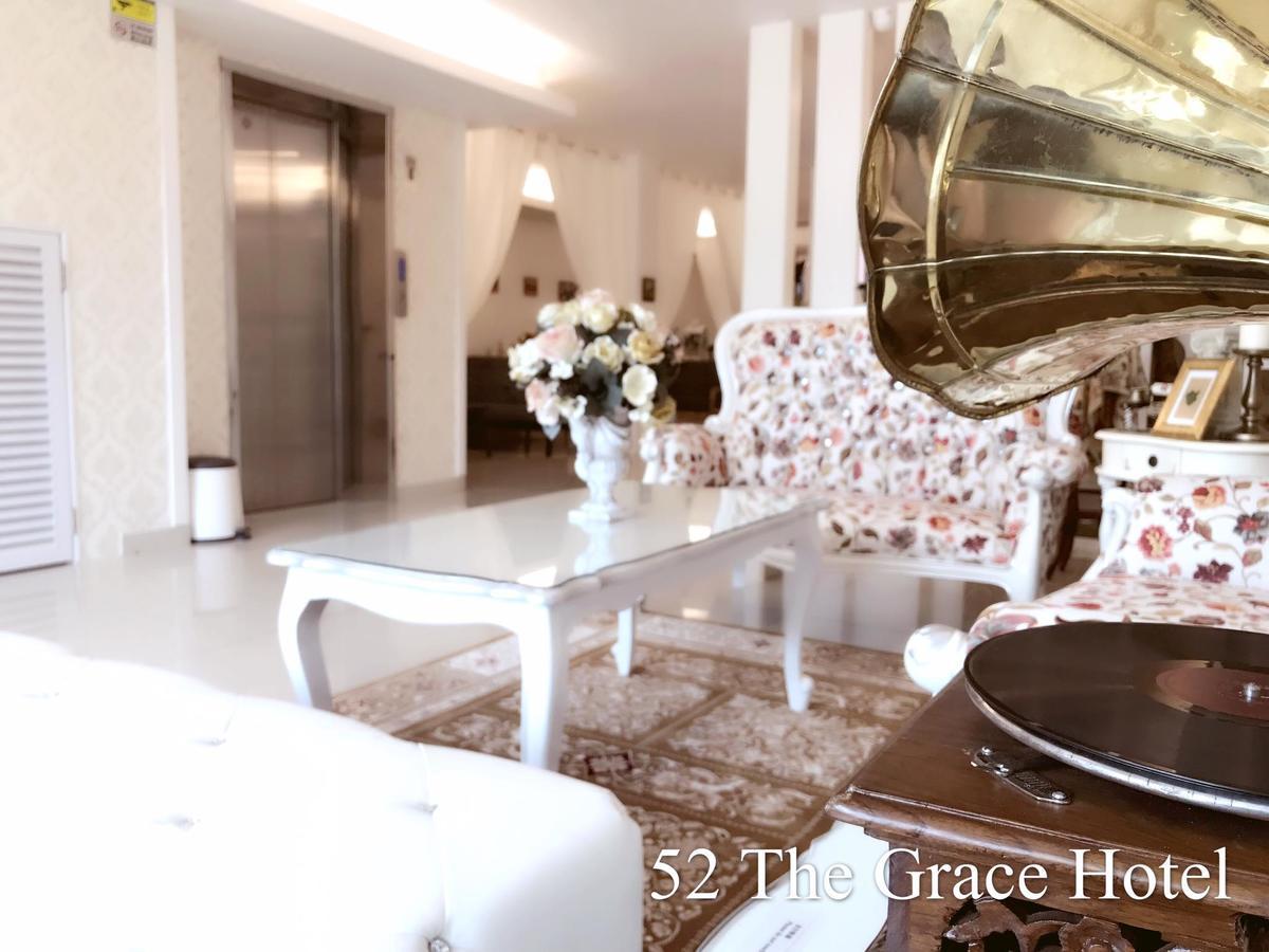 52 The Grace Hotel Muar Extérieur photo