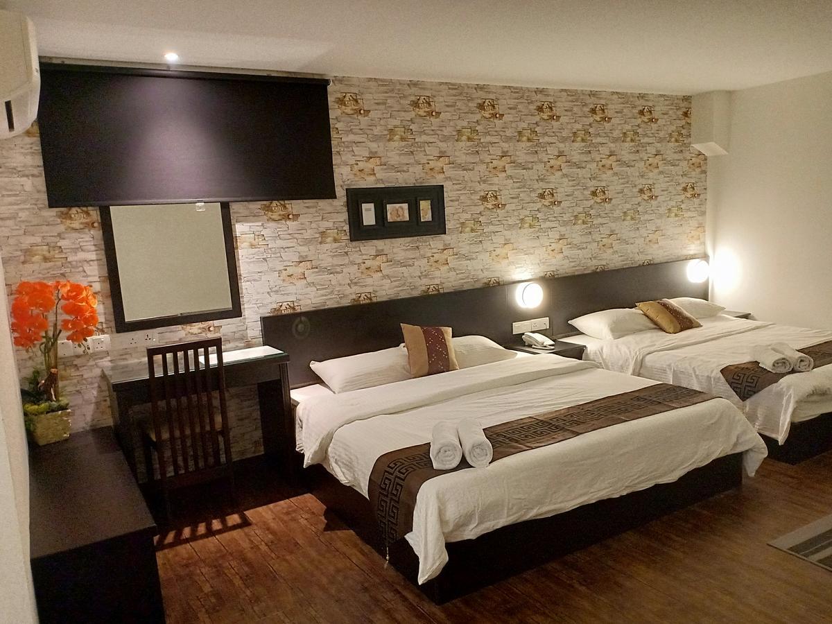 52 The Grace Hotel Muar Extérieur photo