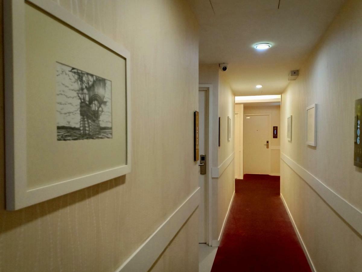 52 The Grace Hotel Muar Extérieur photo
